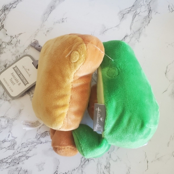 Buy Hallmark Better Together Magnetic Plush - Avocado And Toast - MyDeal - View #2